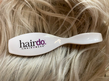 Wire wig brush